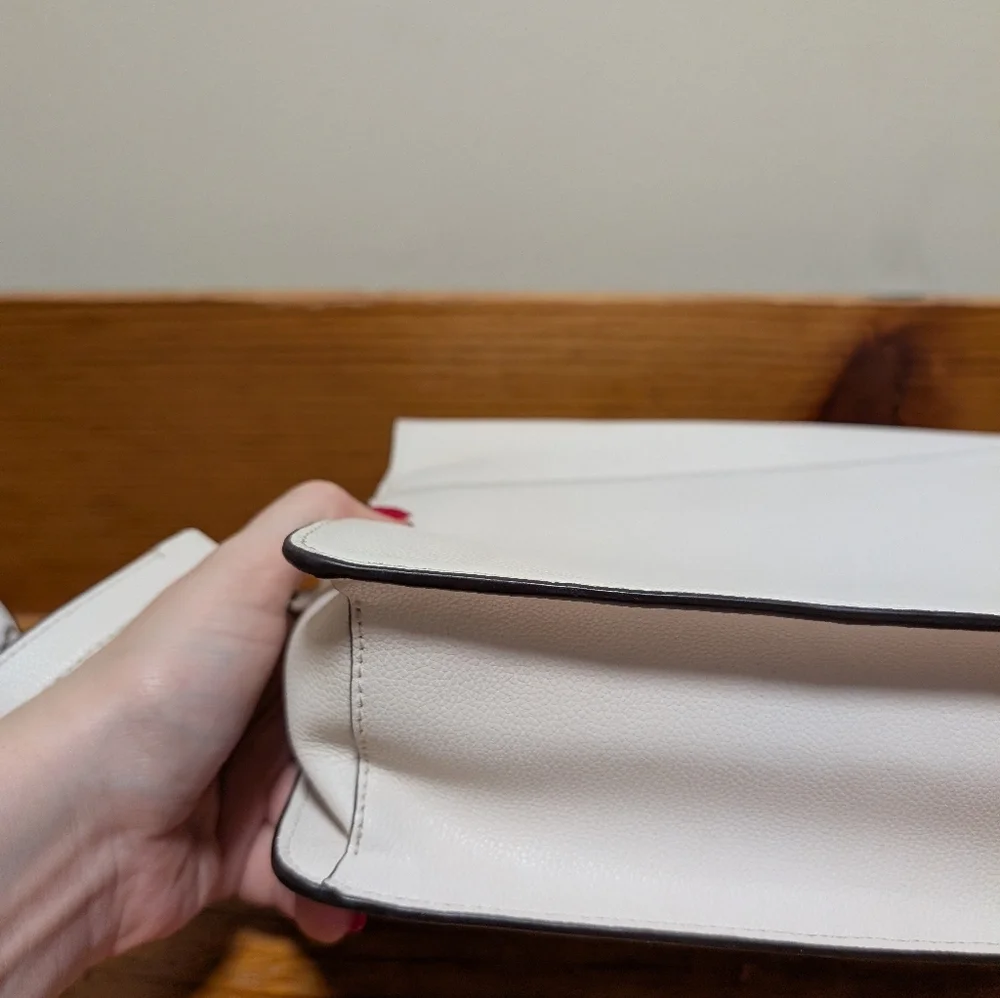 Kate Spade White Leather Crossbody Bag with Gold Turn Lock